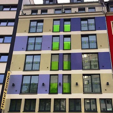 أوروبا ستايل فندق 4*