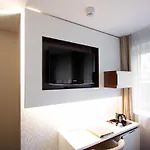 Europa Style 4* Frankfurt nad Mohanem